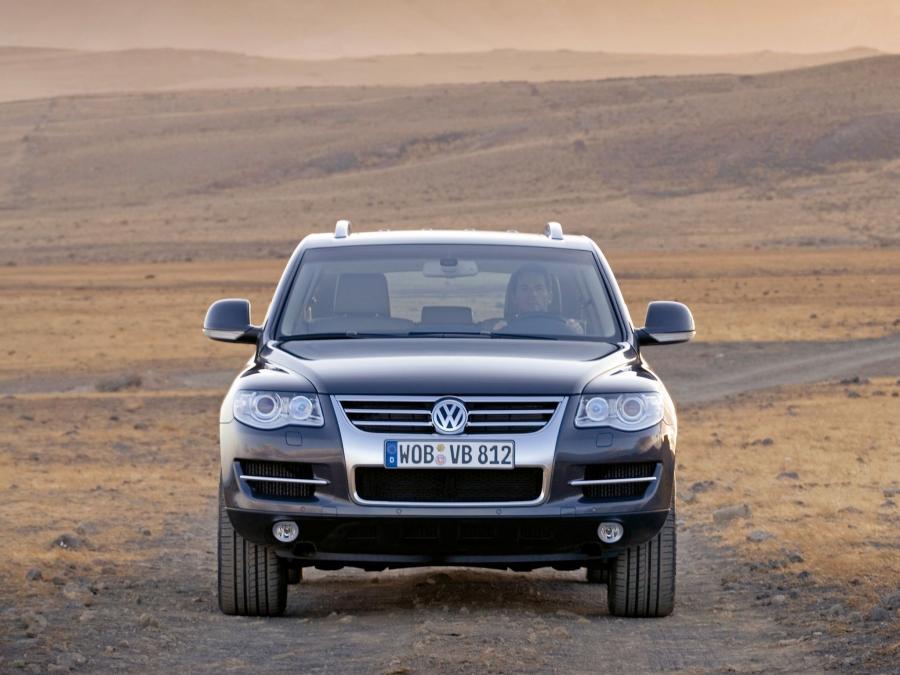  Volkswagen Touareg V10 TDi 2007 года  (фото 23 из 37)